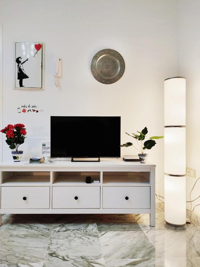 Ciriaco By Sevillaluxurysuites Bagian luar foto