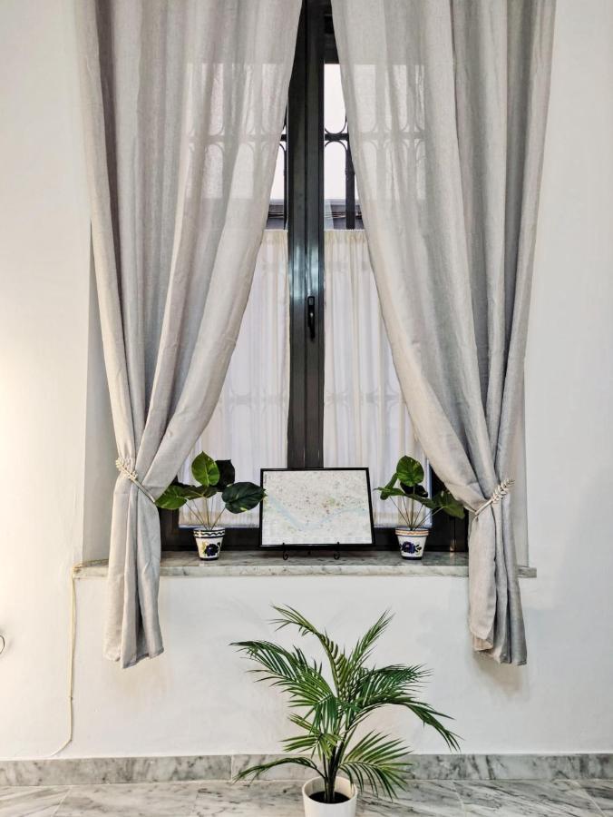 Ciriaco By Sevillaluxurysuites Bagian luar foto